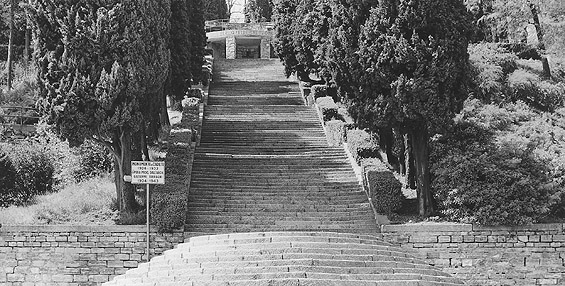 monumento ai caduti a Erba Incino