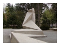 monumento ai caduti di marzo, Weimar, 1921 (distrutto dai nazisti nel 1933 e ricostruito nel 1946 in modo impreciso)
